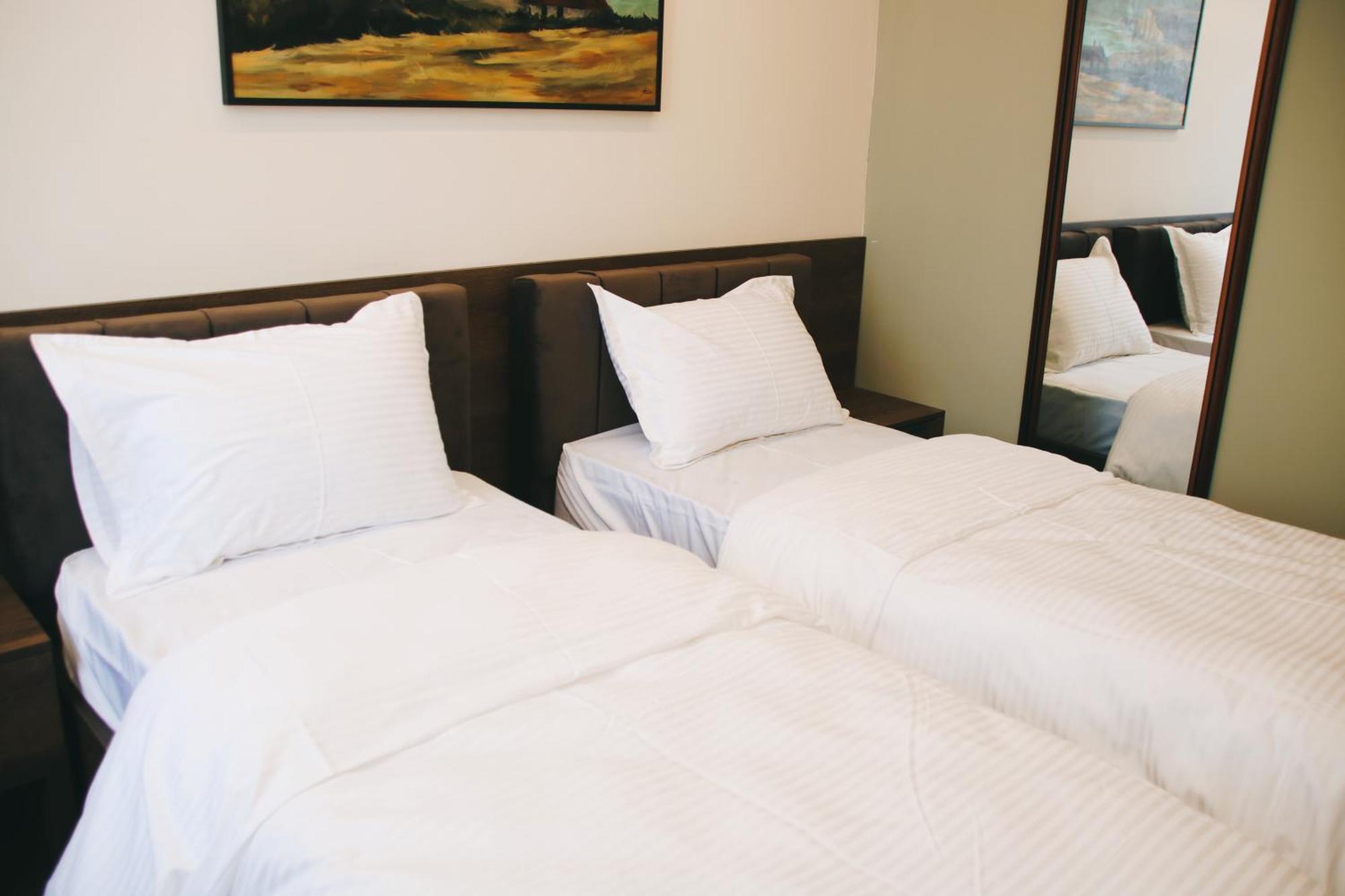 Hotel Rozafa Suhareke Kültér fotó